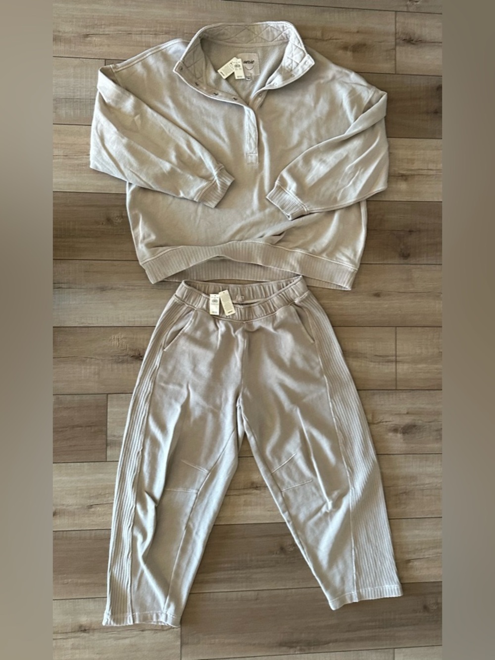 Aerie Set